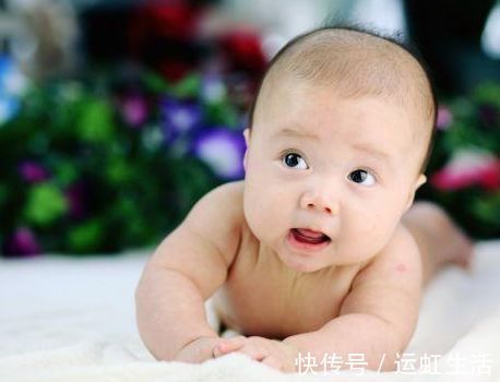 父母|宝宝有这两个特点，那父母偷着乐吧，将来有好福气