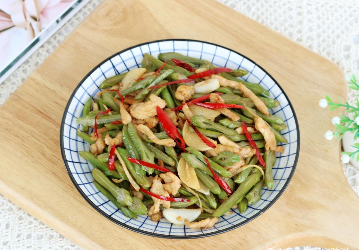 蔬菜中的刮油高手，每周坚持吃2次，相当于给肠胃做个大扫除