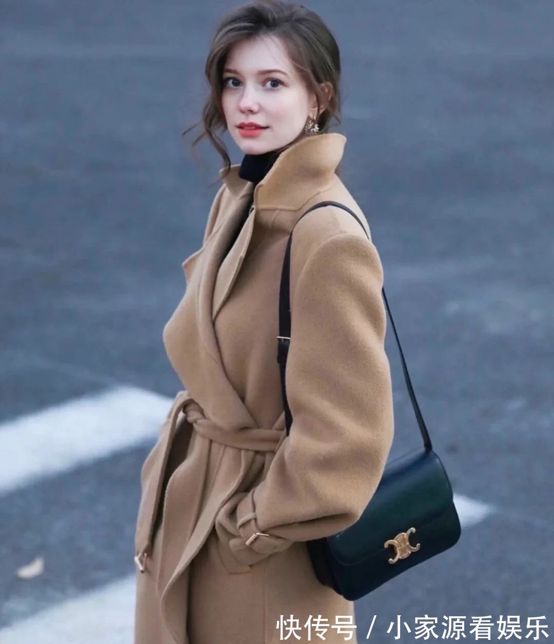 知性|人见人爱的驼色大衣，优雅大方提气质，穿搭禁忌也要留心