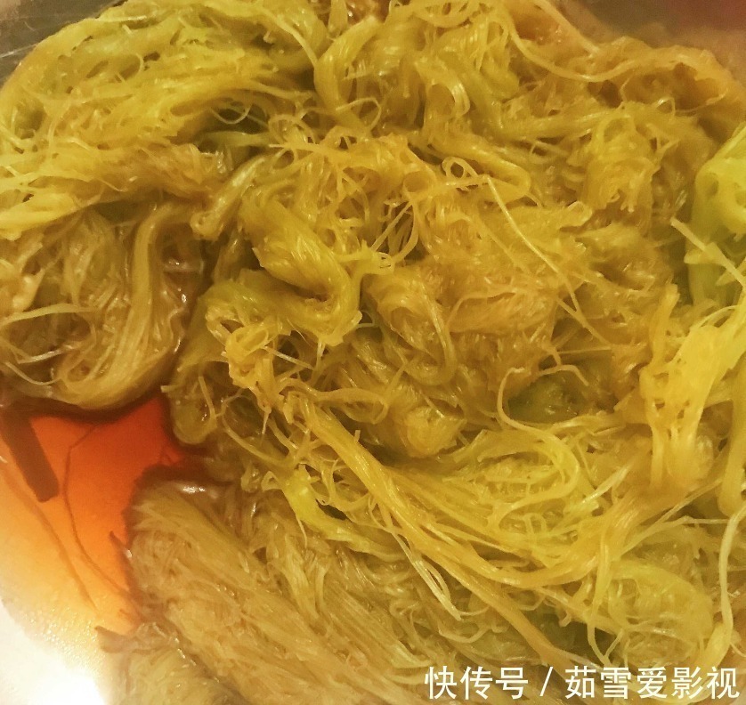 垃圾|7成人把它当垃圾扔，却是“低脂菜”，用蒜拌一拌，体重降为2位数