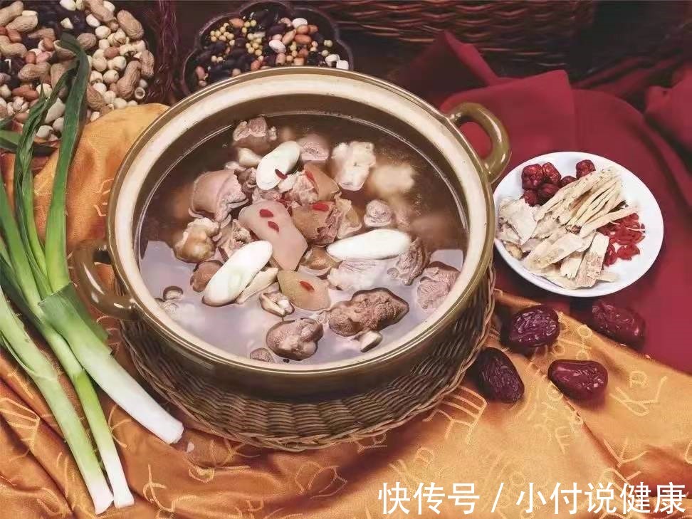 腊肉|冬补三九,不管有钱没钱,8种碱性食物要记得吃,滋补营养还应季