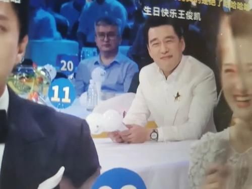 |王耀庆真的是凭本事搞笑，为什么当台下观众都可以靠表情抢镜