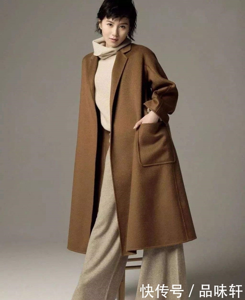 女人|女人穿大衣还在配裙子?俗!学明星这么穿,实在美