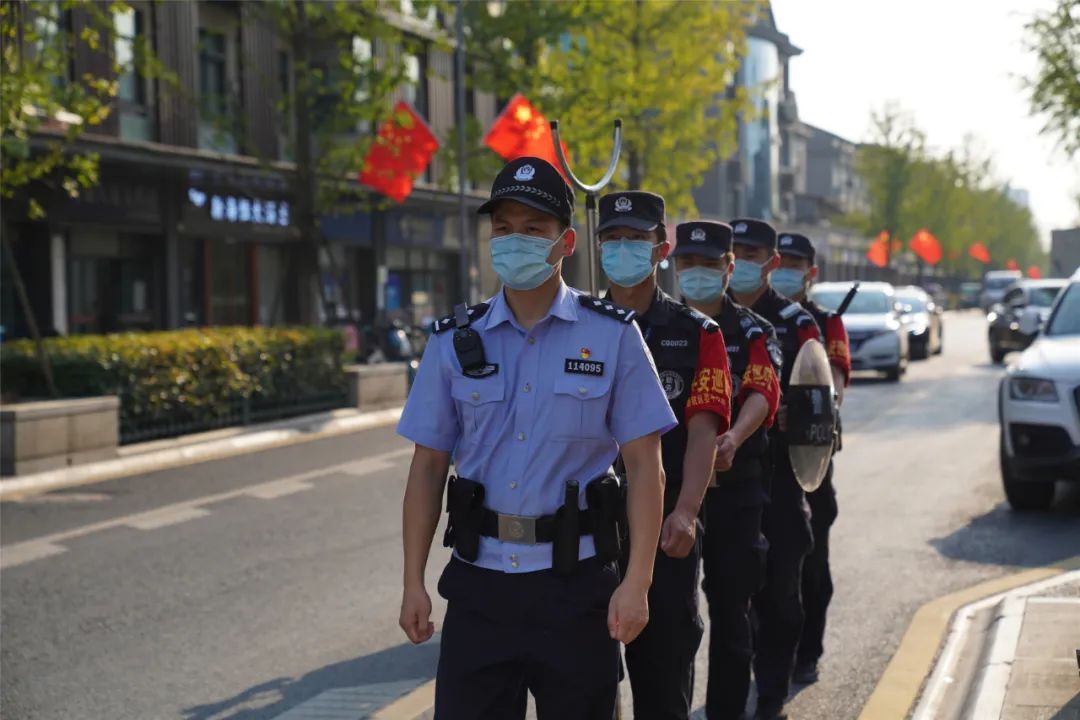 余杭公安分局|国庆168小时，因为这些“警色”，群众多一份安心