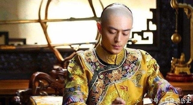 馒头|溥仪回忆童年惨状泪流满面饿急了吃喂鱼馒头,被宫女掏空身子