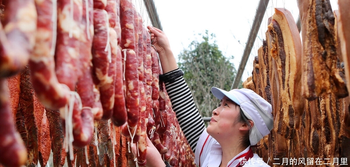 保存腊肠有技巧,不要放冰箱,多加1步,久放不坏,越放越好吃!