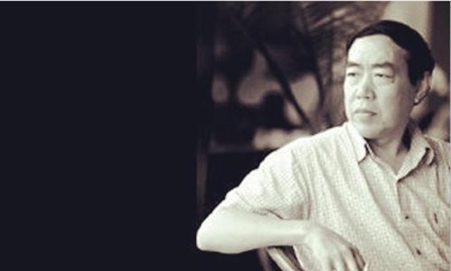 郭梅!贾平凹为何与前妻韩俊芳离婚?拿稿费回家像做贼,个性太强不自豪