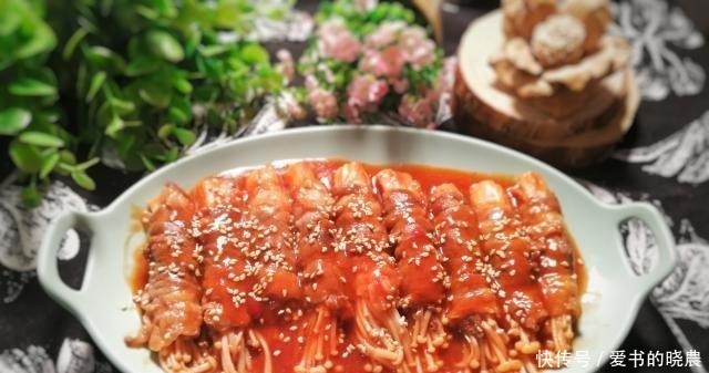 金针菇是一种简单美味的开胃菜下饭,满足一个人的渴望