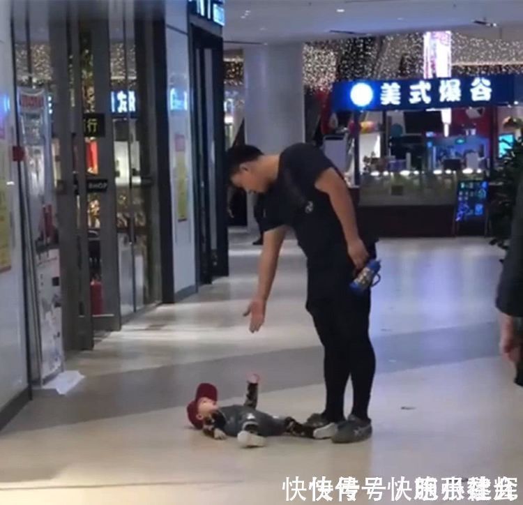 父母|孩子将来不孝顺父母,现在行为上就有“苗头”,只是父母不曾留意