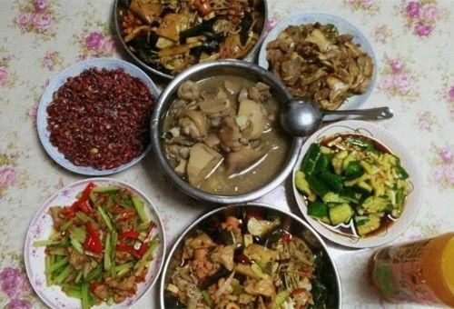 下酒菜|暑假婆婆帮忙带孩子，我给两千生活费，看到桌上的菜，我又给三千