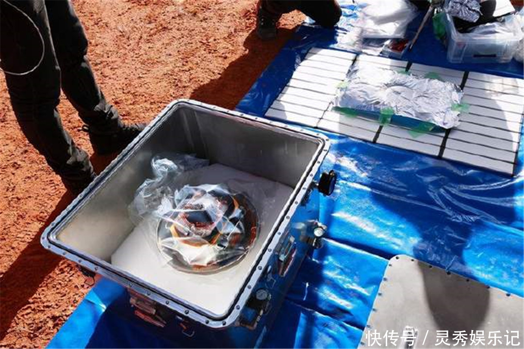 嫦娥五号带回月球样本,日本隼鸟二号密封舱打开,仅有0.1克!