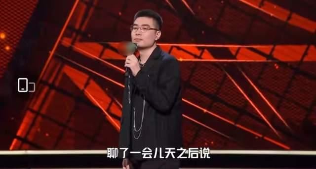 谢娜|《脱口秀大会4》收官，周奇墨夺得年度总冠军，杨笠仅排第六名