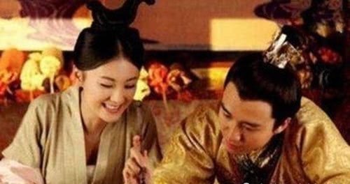 中国|中国古代有2位乞丐皇帝,一位靠奋斗名垂千史,一位留下千古骂名