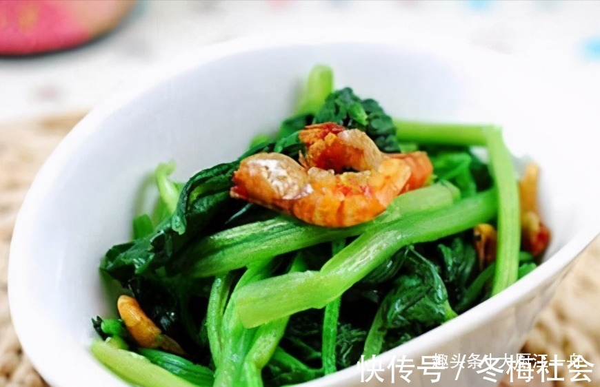 鸡蛋饼|饭店里“相当放心”的5道菜，价格便宜营养实惠，厨师都劝家人吃