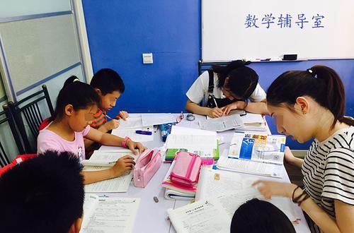 花七万多报数学补习班，孩子成绩不升反降，宝妈要求退课却被拒绝