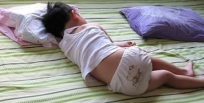 电话|4岁女儿“水”洗手机,妈妈情绪失控,一个举动再听不见喊妈妈了