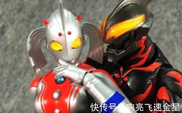 奥特曼|奥特曼白贝皮套鲨鱼设计太养眼,不是他不够帅,而是奥母的问题