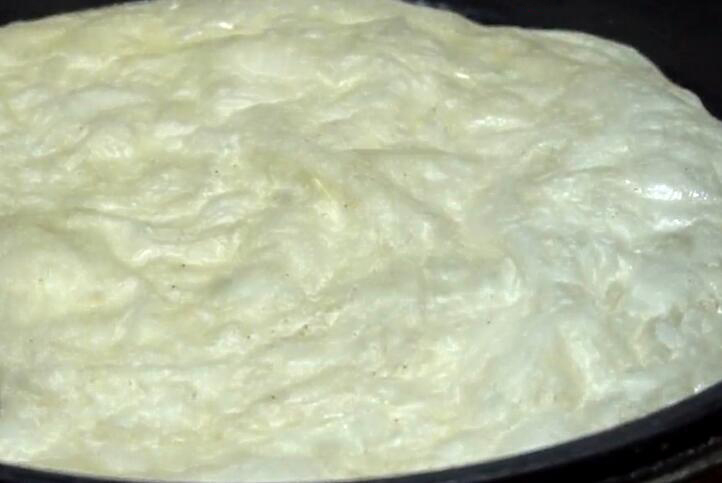 吃了20多年的饼,才知道正确的烙法,难怪之前烙的发硬还不鼓泡