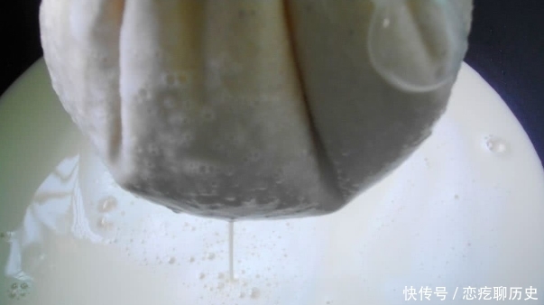 自制豆腐,干净零添加,比做豆浆多2步,记住2个比例,不比买的差