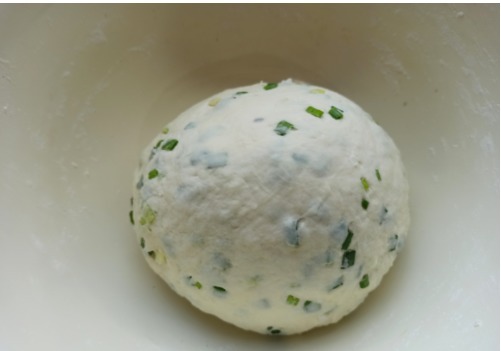 好吃|葱花饼怎么做才酥脆可口?原来和面有技巧,做对了比手抓饼还好吃