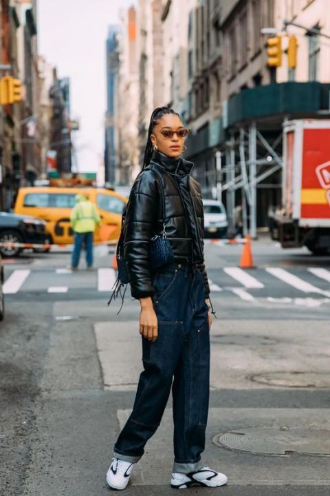 时髦|运动鞋才是冬日穿搭的标配,时髦精们都这在穿