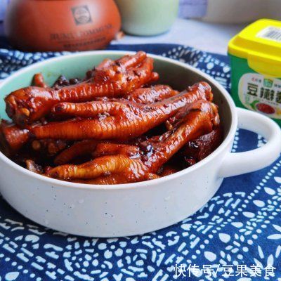 鸡爪|这道酱香卤鸡爪,一上桌就被哄抢一空