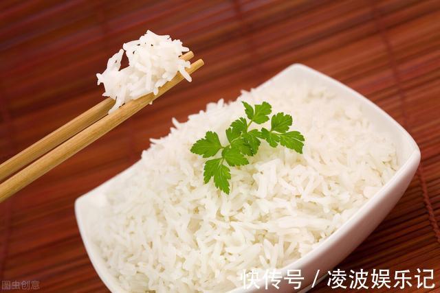 一个月|减肥期间,主食吃面条还是米饭好?我用一个月减20斤的经验告诉你