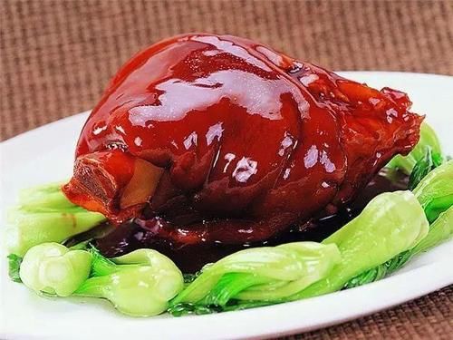 堪称东北年夜饭上的“钉子户”，这4款美食，会让你眼界大开