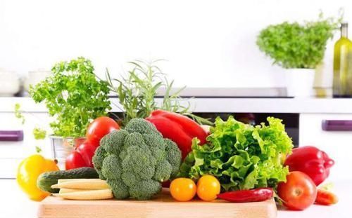 血压高的人,经常按一按身上的降压穴,有效降血压,不妨试试