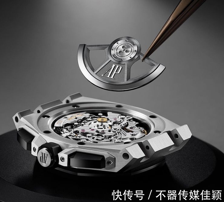 爱彼|新款爱彼皇家橡树离岸系列43毫米表径腕表价格