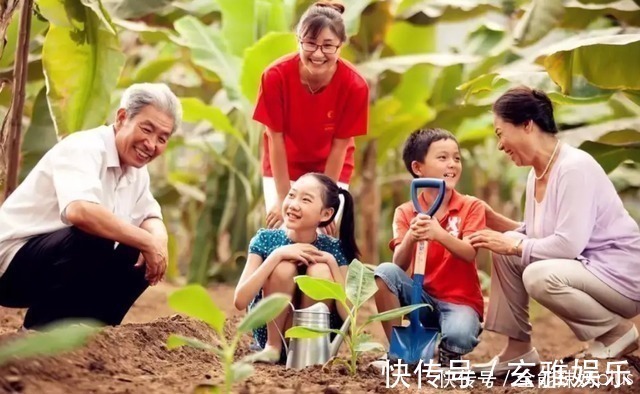 家庭|人到中年才发现,只生一个孩子的家庭大都过得很好,原因很现实