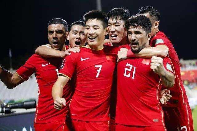 李霄鹏|国足集训后!武磊做出重大决定,李霄鹏这回可以彻底安心了