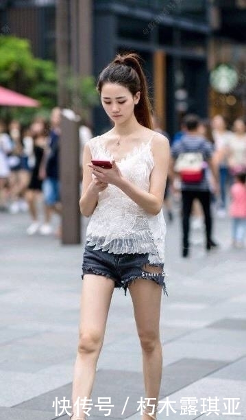 精致|街拍,小姐姐的脸蛋好精致