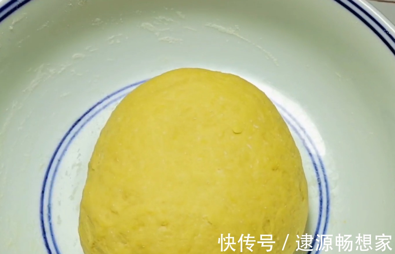 一碗面|2个鸡蛋，一碗面，简单一做，暄软香甜，营养丰富，比面包还好吃