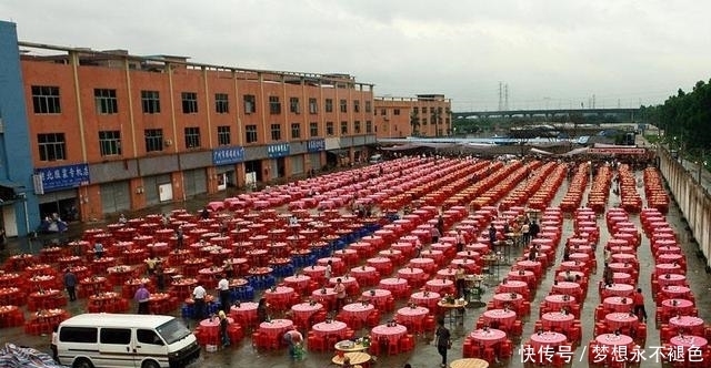 难得一见的乡村酒席,场面震撼