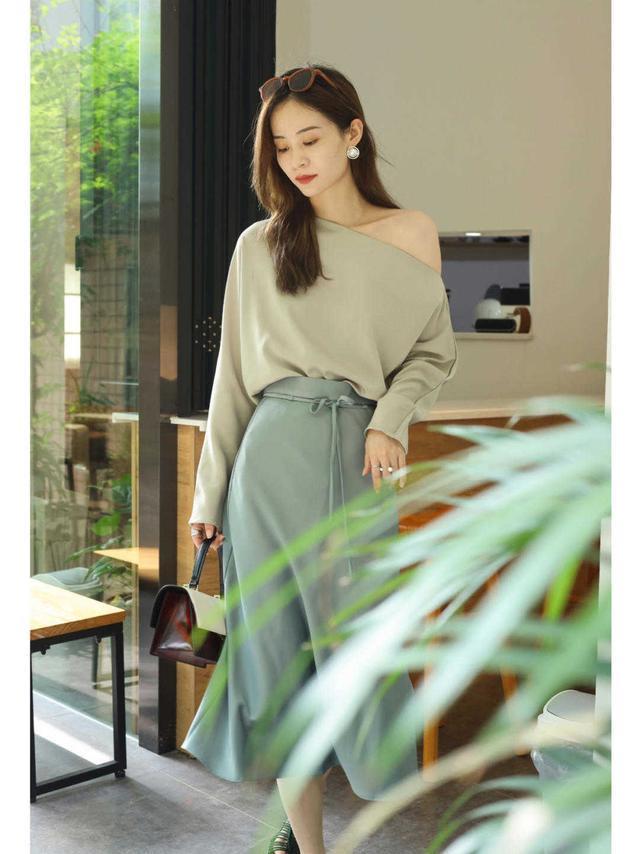 印花裙|最温柔可爱,最轻松简约的气质穿搭,照着穿就很洋气