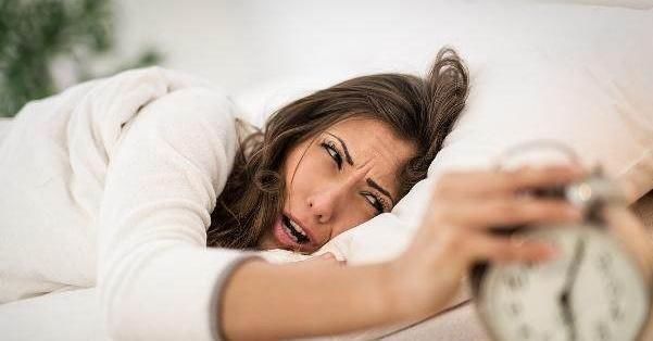 如果一个女性睡觉时没有三个表现，恭喜你，卵巢还很年轻！