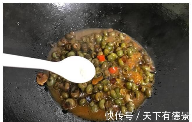 螺蛳|江南人最爱的下酒菜，四月吃它最肥美，5元吃一顿，百吃不厌！