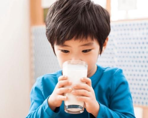 老年人|血糖“新标准”早已公布,各个年龄段或有所不同,抽空可自查一下