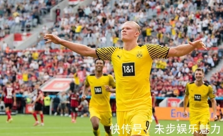 C罗|48球+7助攻!莱万神迹!梅西排名第5,C罗只排在第10,无意甲球员