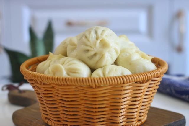 这三样，堪称包子馅儿的黄金搭配，鲜香、爽口，一吃就停不下来