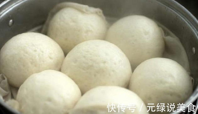 蒸馒头是用冷水还是用沸水怪不得蒸的不好吃，原来弄错了