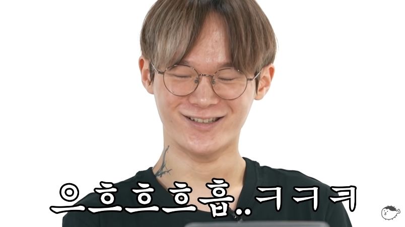 韩国小伙「整容级」化妆术真好！路人脸秒变韩星如「换脸」，网友：好像BTS成员V！