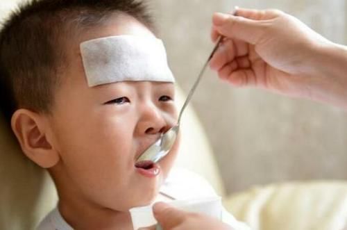 脾胃|5岁男娃脾胃衰竭,2年不长个,妇幼主任:3种“毒早餐”害了娃