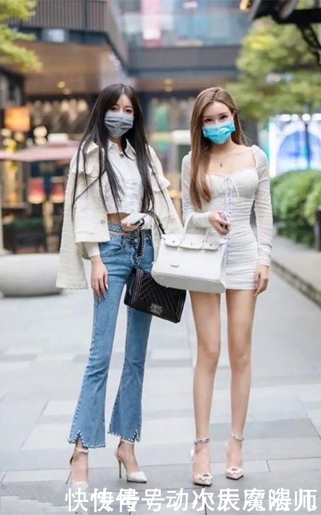 路人街拍，小姐姐一头酒红色的秀发，非常显眼