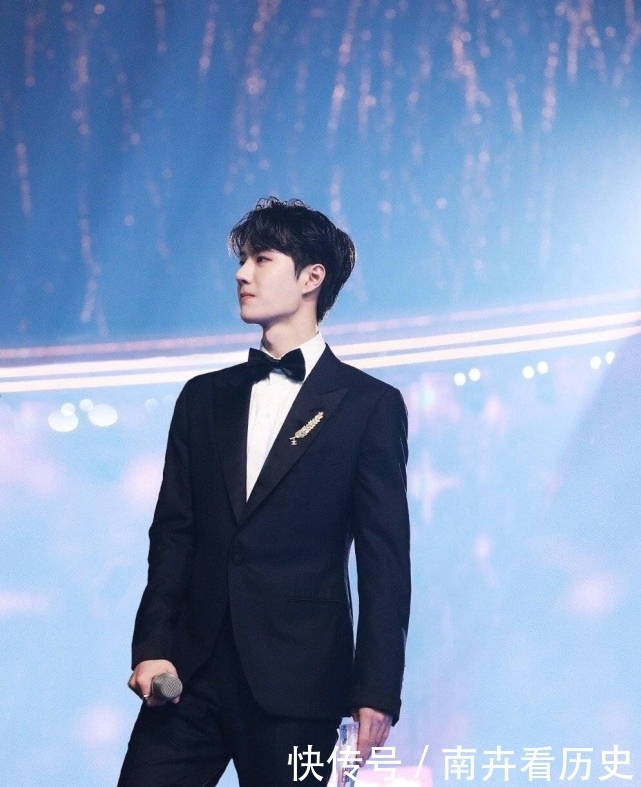 王一博首次自曝小名,得知小名寓意后,才知是真的人如其名!