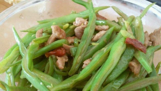 它是天然的钙片,经常给孩子吃,帮助孩子长高个