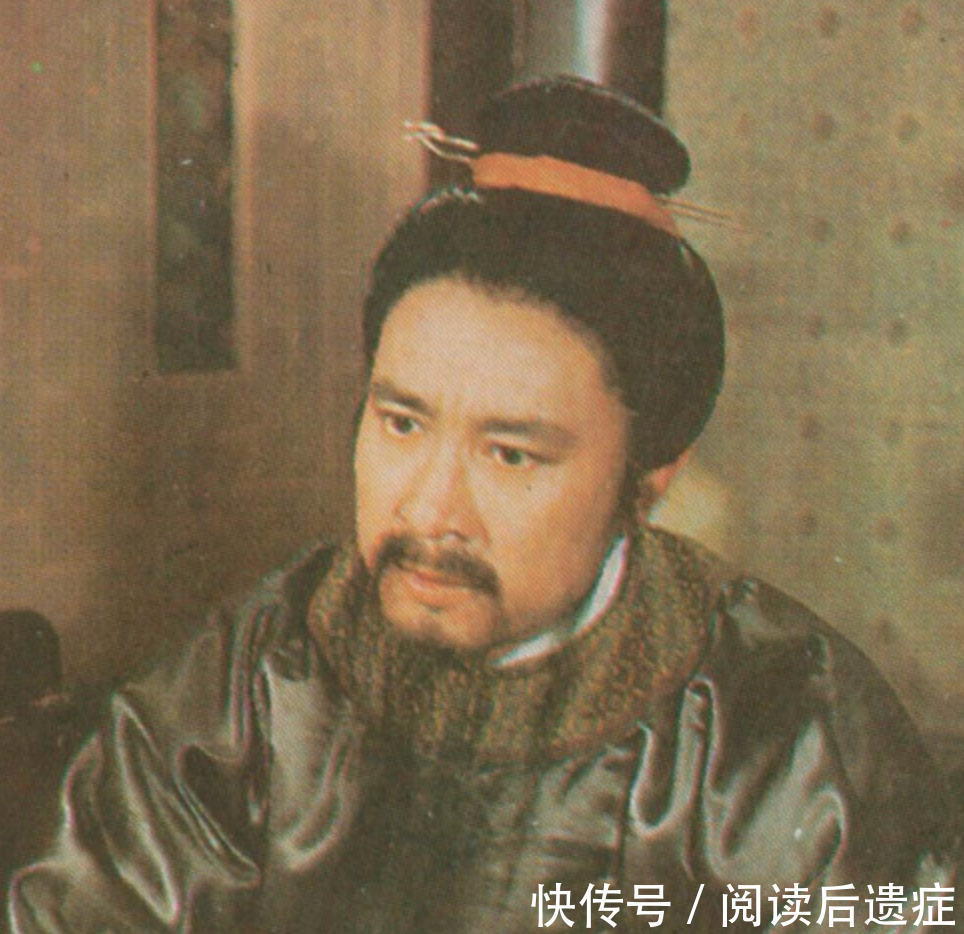 贾政&王夫人问宝玉药丸之事,本想要同情分,为何翻车?