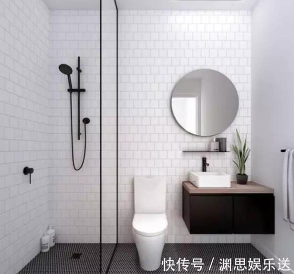 小户型|小户型卫生间怎么设计学她家这么装修,起码能腾出5平方