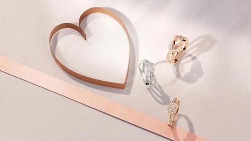 钻石折射光阴，点亮母亲的动人风华